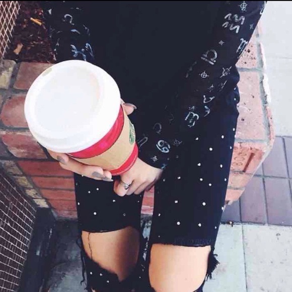 ✨CARMAR✨Studs & Rhinestone Distressed Jeans - Picture 4 of 6